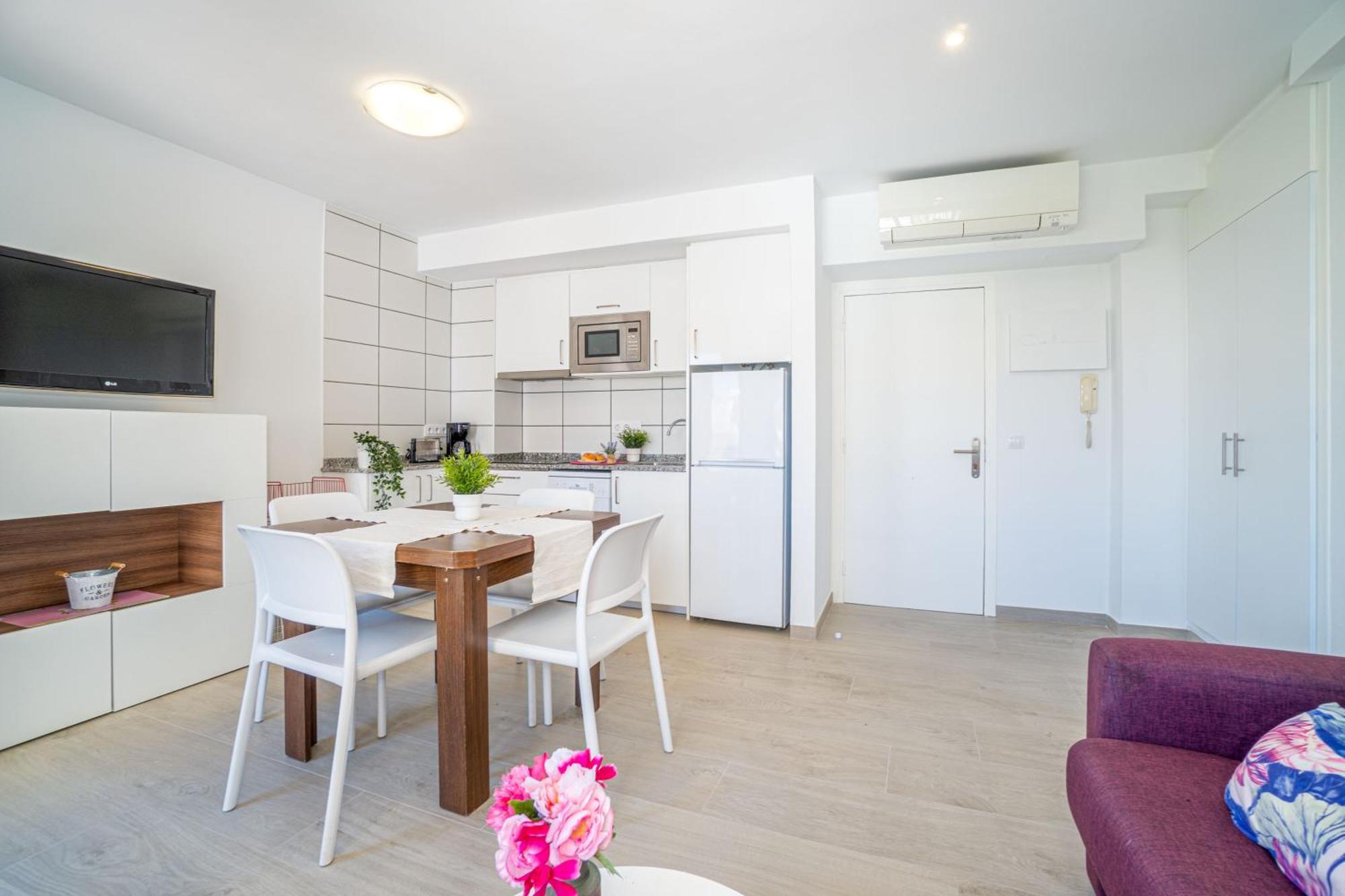 Apart-Rent Apartment Av Rhode 2º 2007 ロザス エクステリア 写真